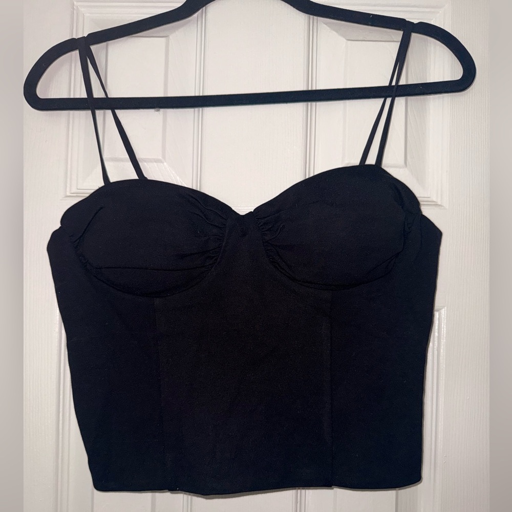 Love Bonito Black Women's Crop Top
Zipper back